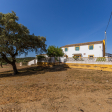 Country House de 1.847 hectáreas en for sale en Sierra Norte, Seville